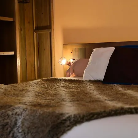 Prehistoric - Adult Only Hotel